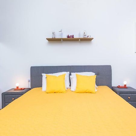 Designer & Luxurious, Business, One Bedroom Apartment In Top Central Sofia By Flat Mаnager Luaran gambar